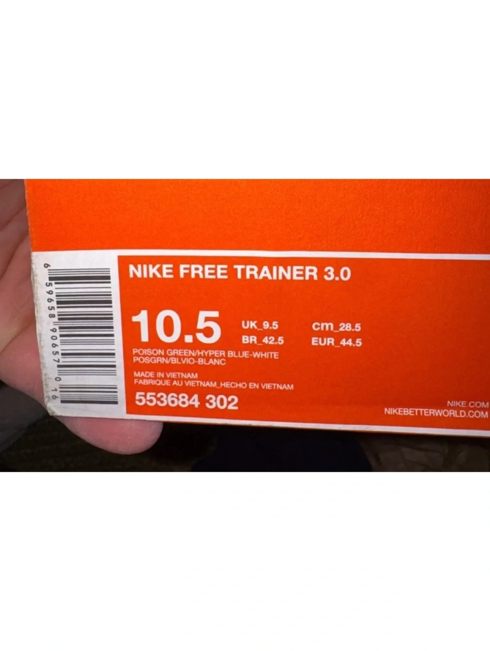 Men’s Nike Free 3.0 green training shoes, Size US 10.5 in original box
